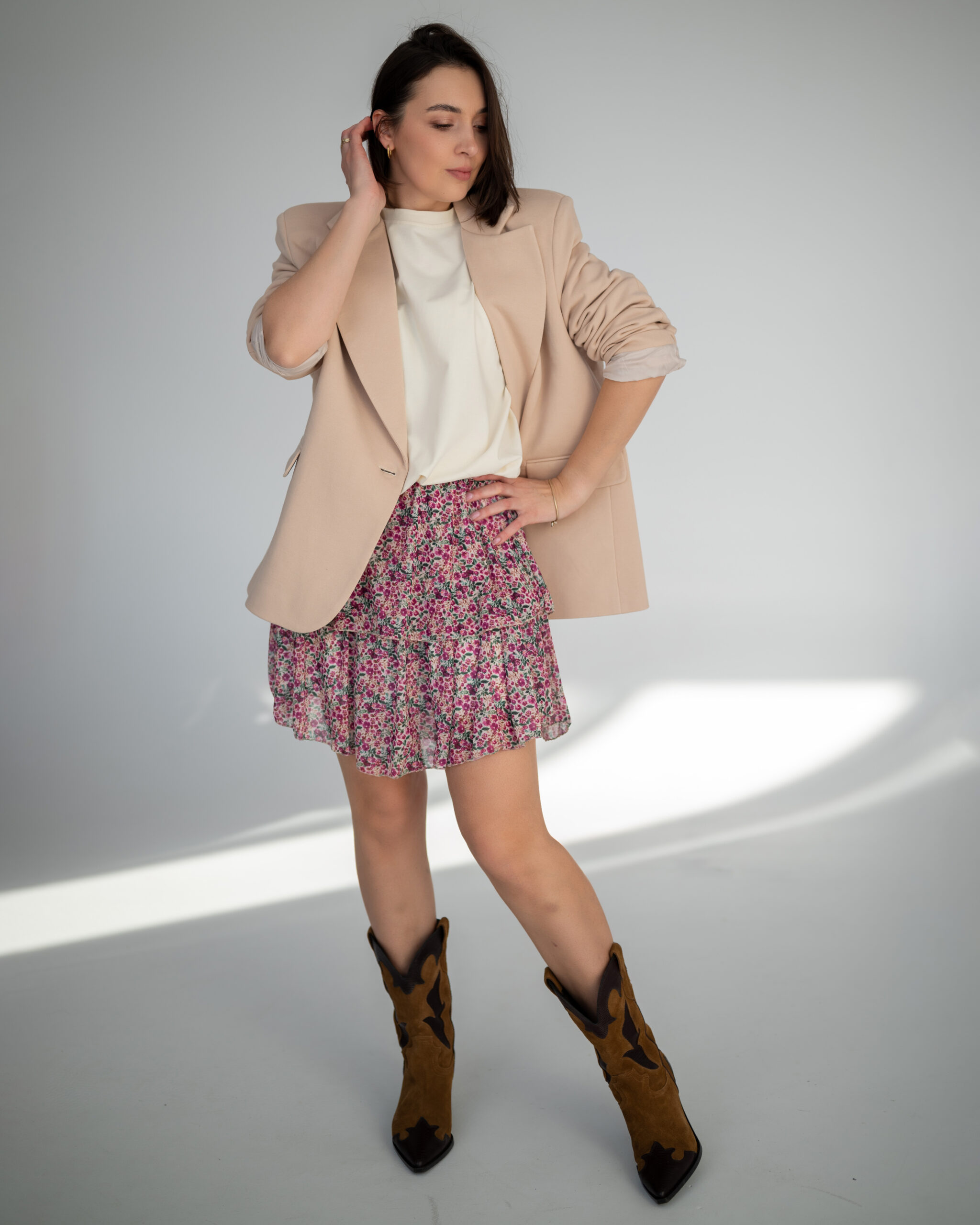 Marynarka Kara beżowa - obrazek 3