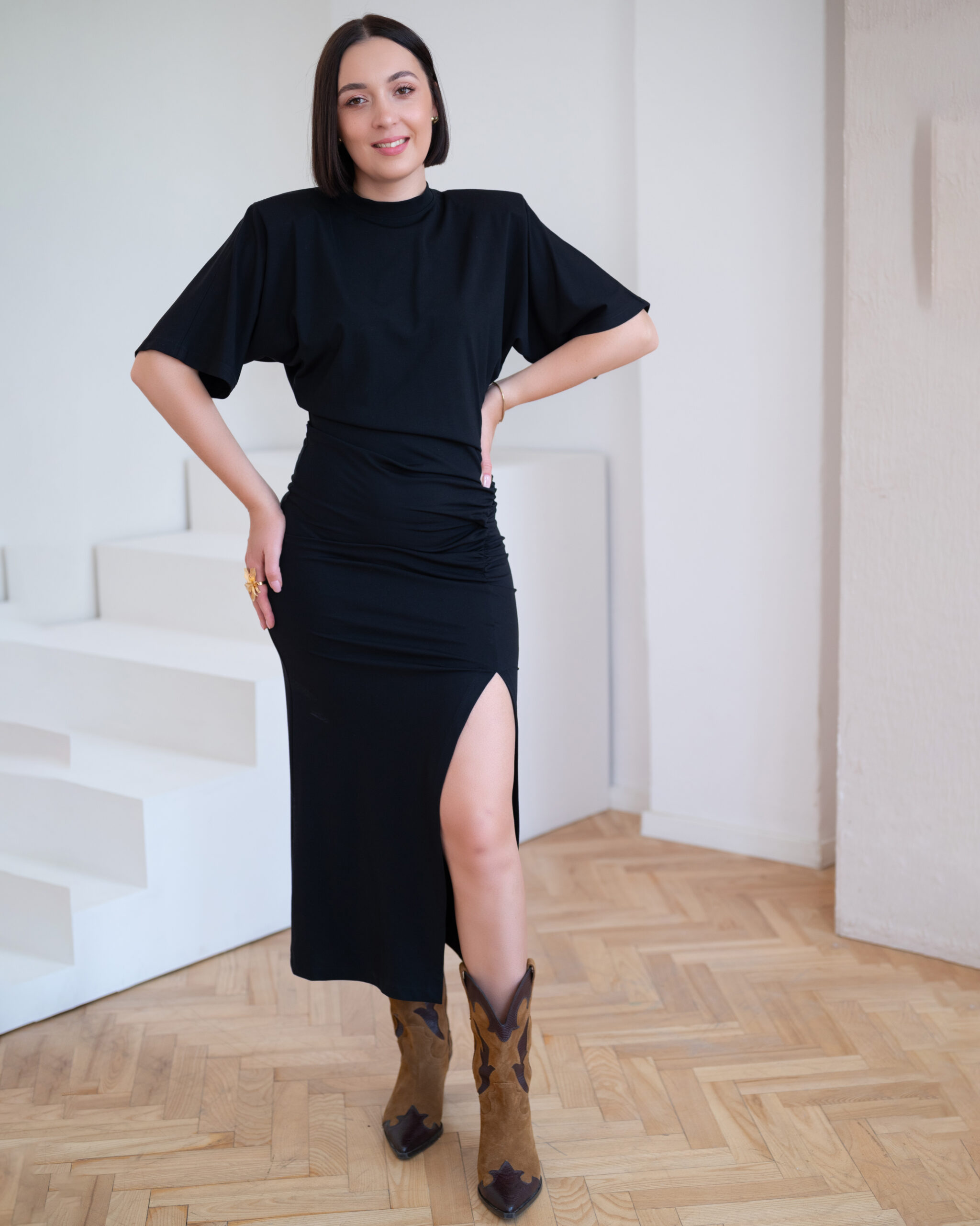 Sukienka Gabriele czarna - obrazek 2