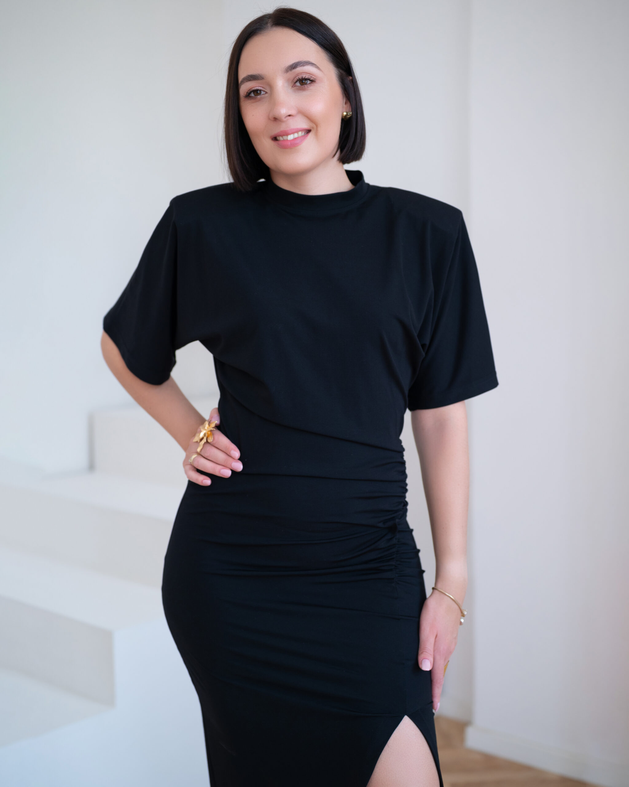 Sukienka Gabriele czarna - obrazek 4