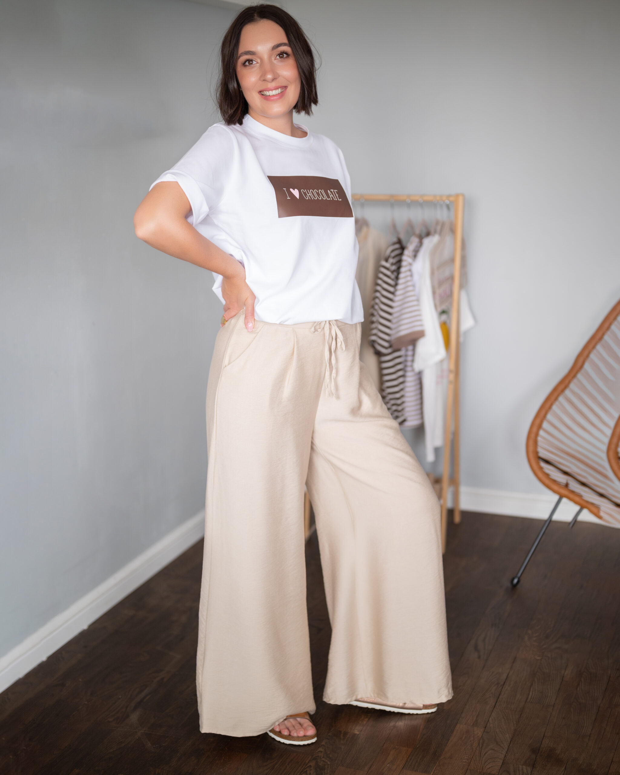 T-shirt “Love Chocolate” biały - obrazek 4