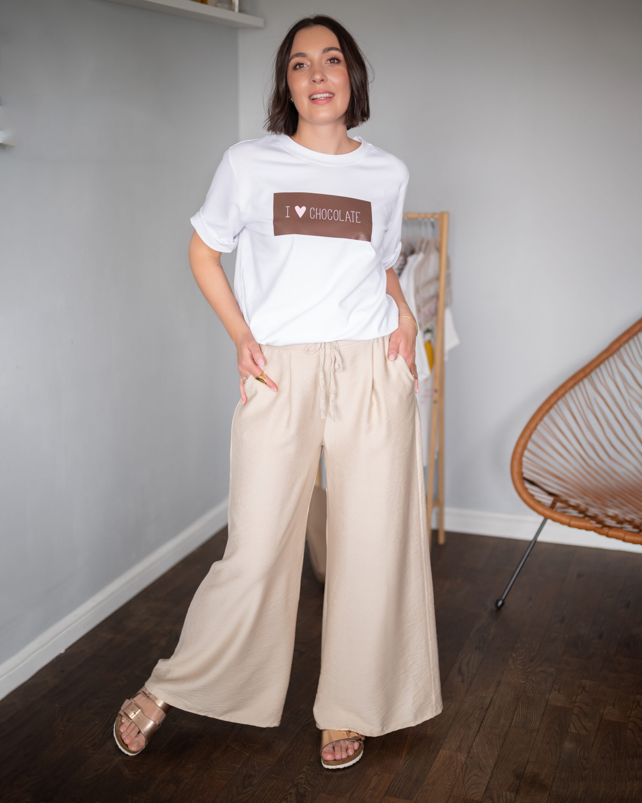 T-shirt “Love Chocolate” biały - obrazek 3