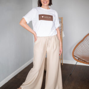 T-shirt “Love Chocolate” biały