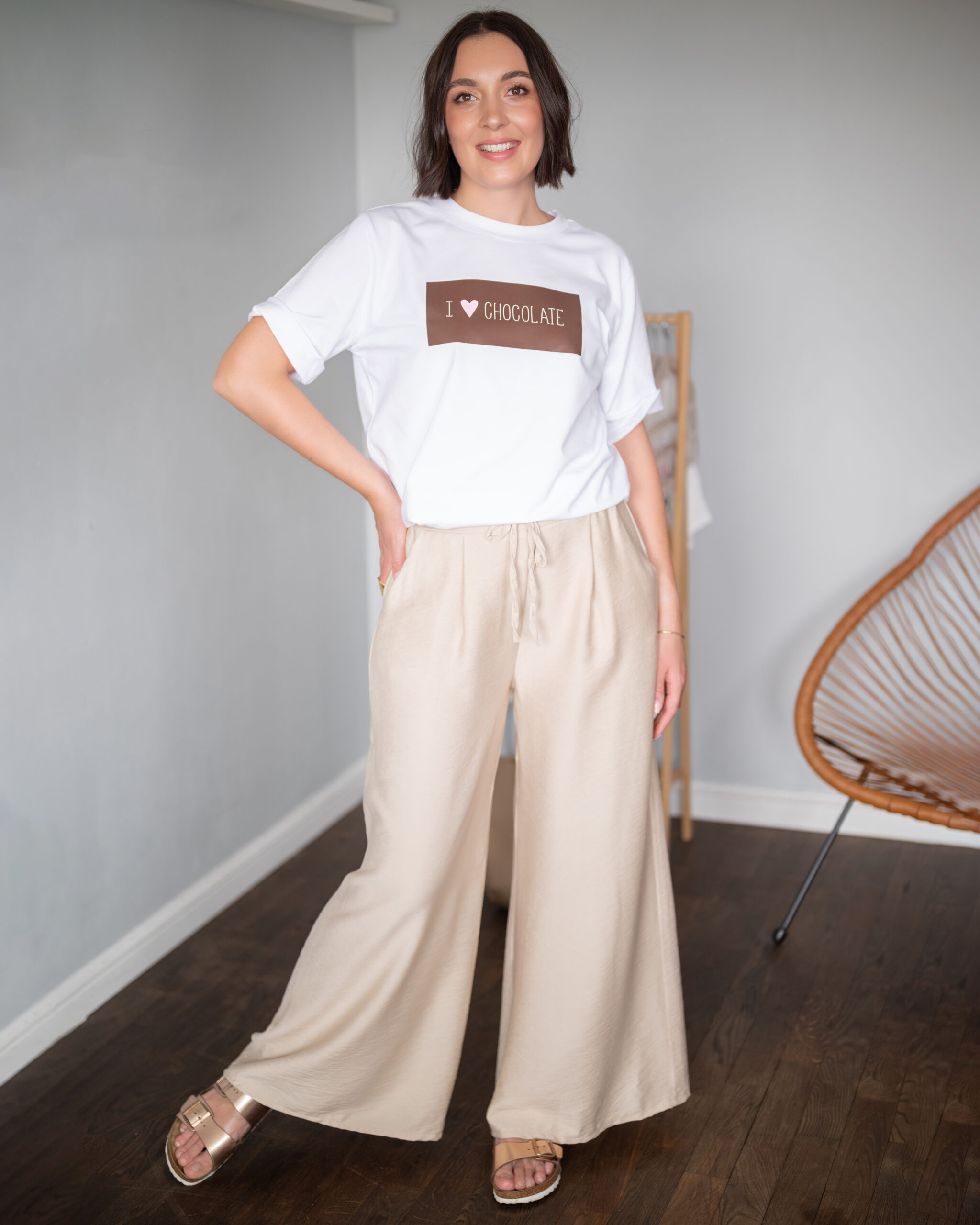 T-shirt “Love Chocolate” biały - obrazek 2