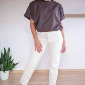 Jeansy Momfit kremowe