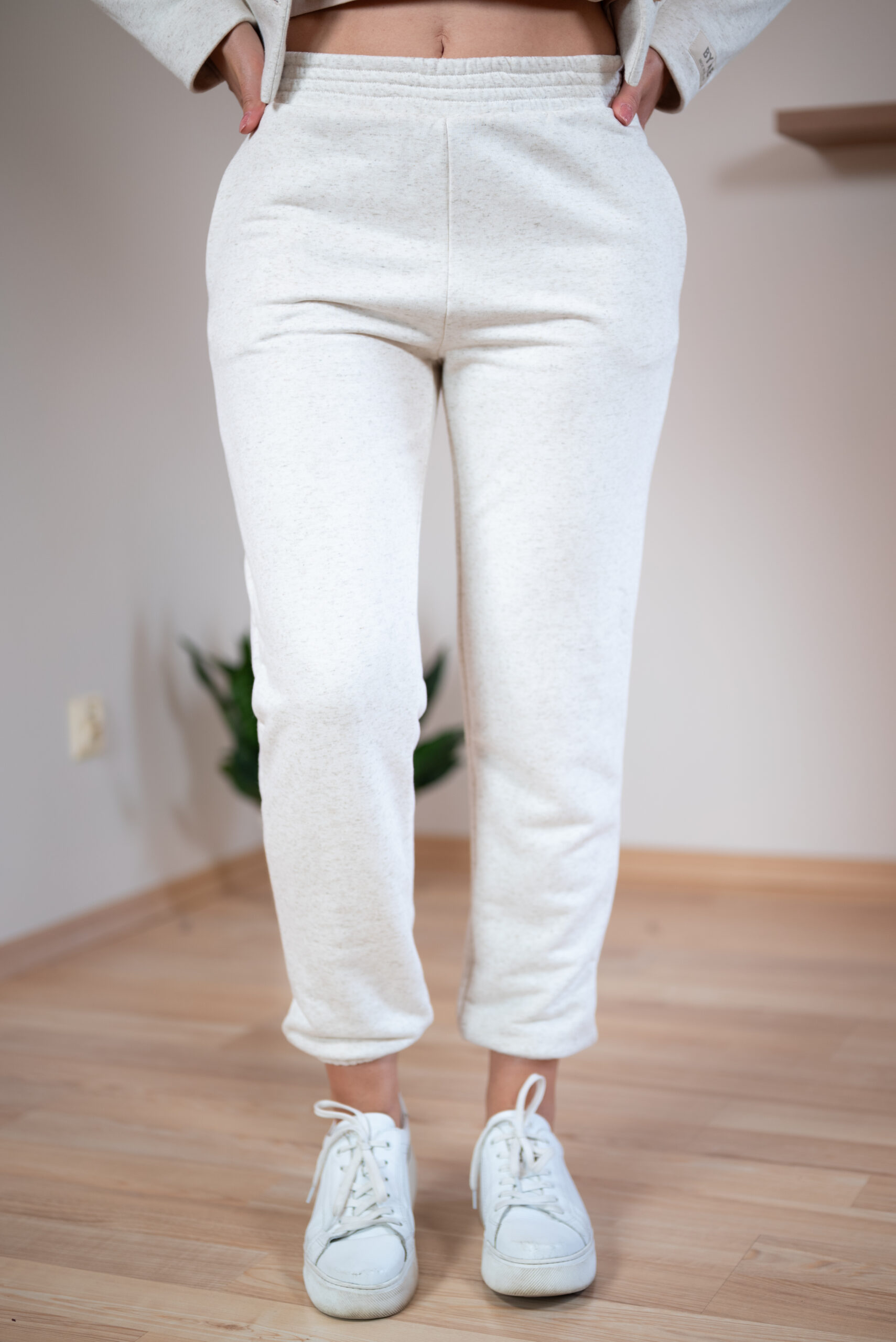 Spodnie Dresowe Viki Kokosowe