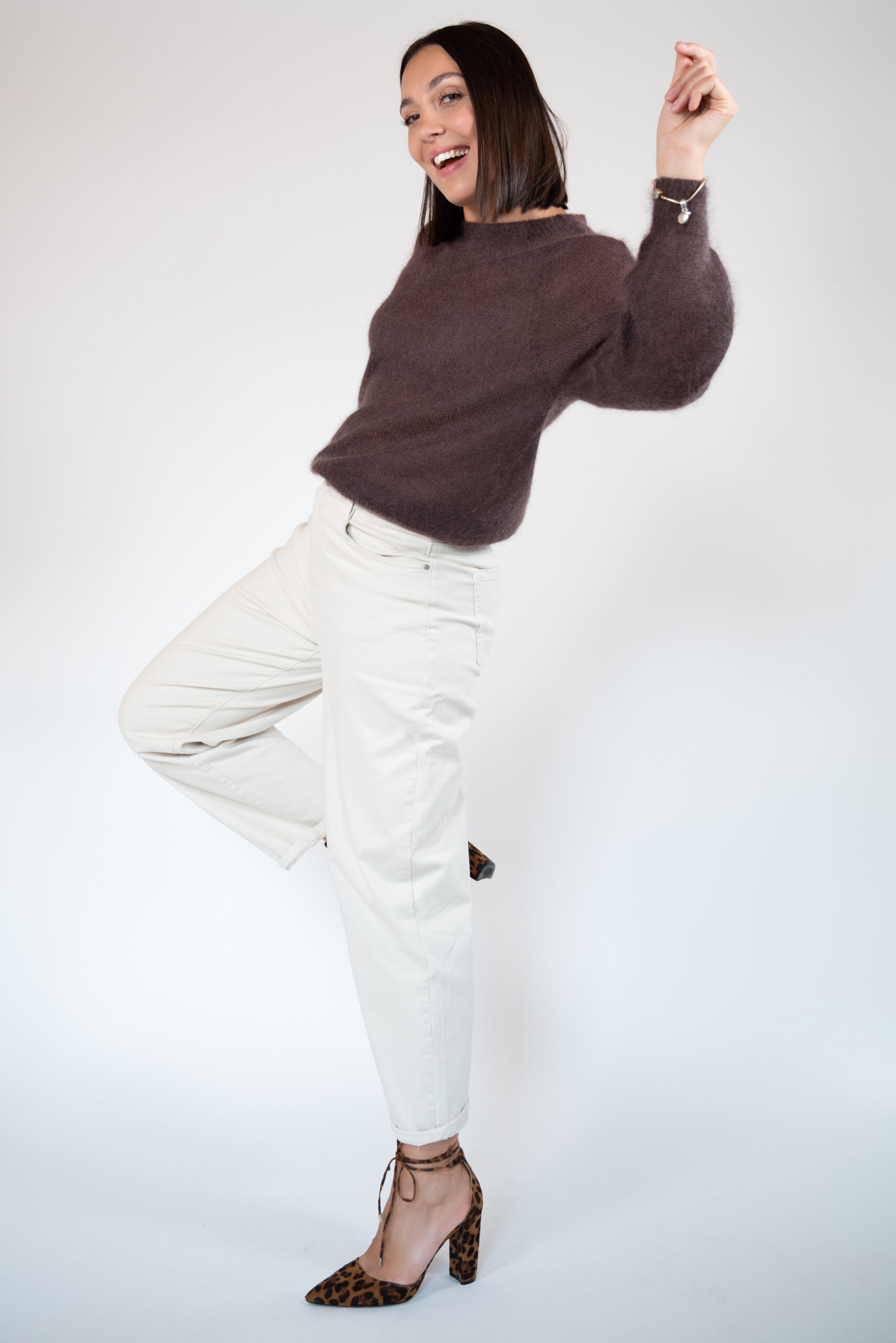 Sweter BELLY czekoladowy - obrazek 7