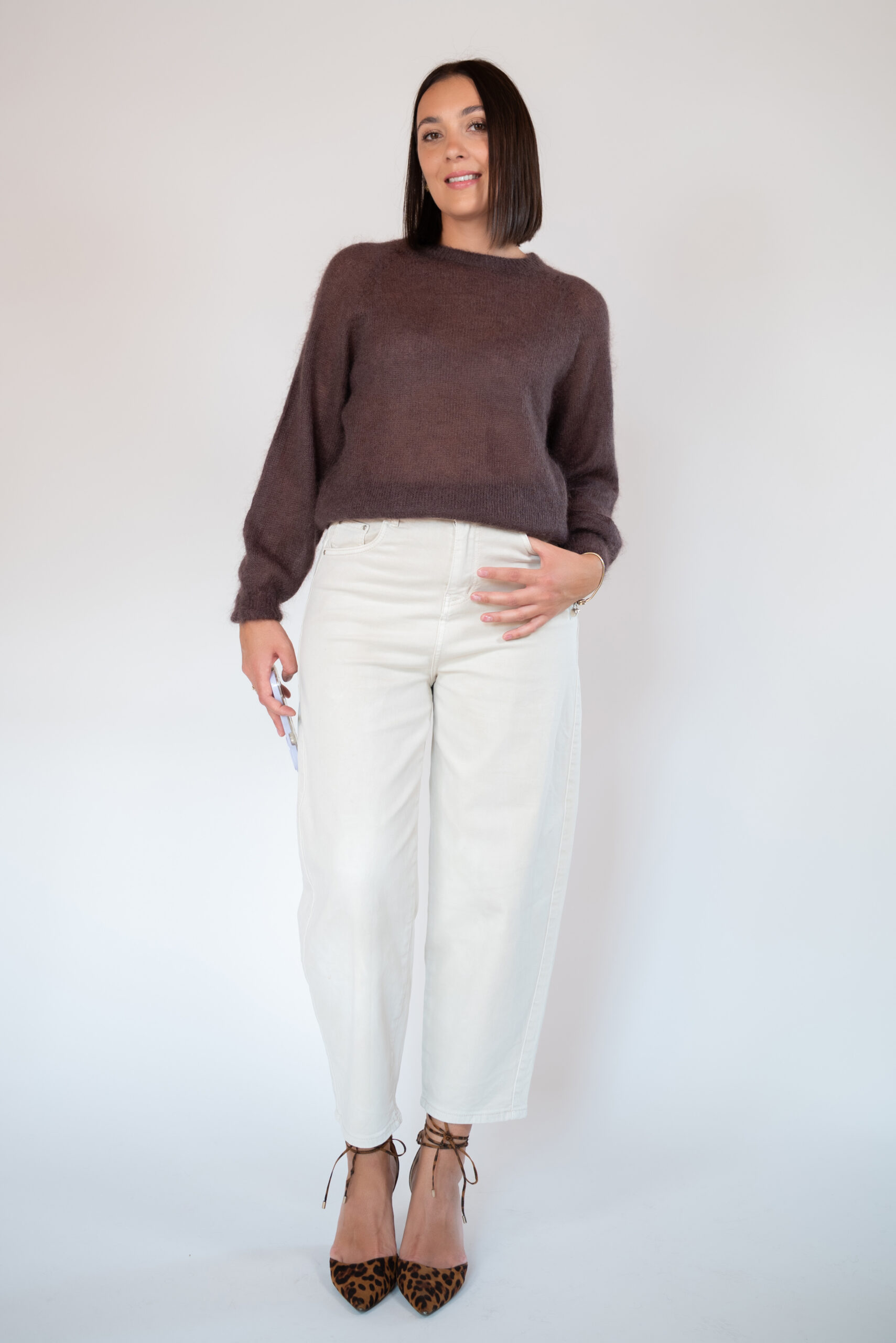 Sweter BELLY czekoladowy - obrazek 2