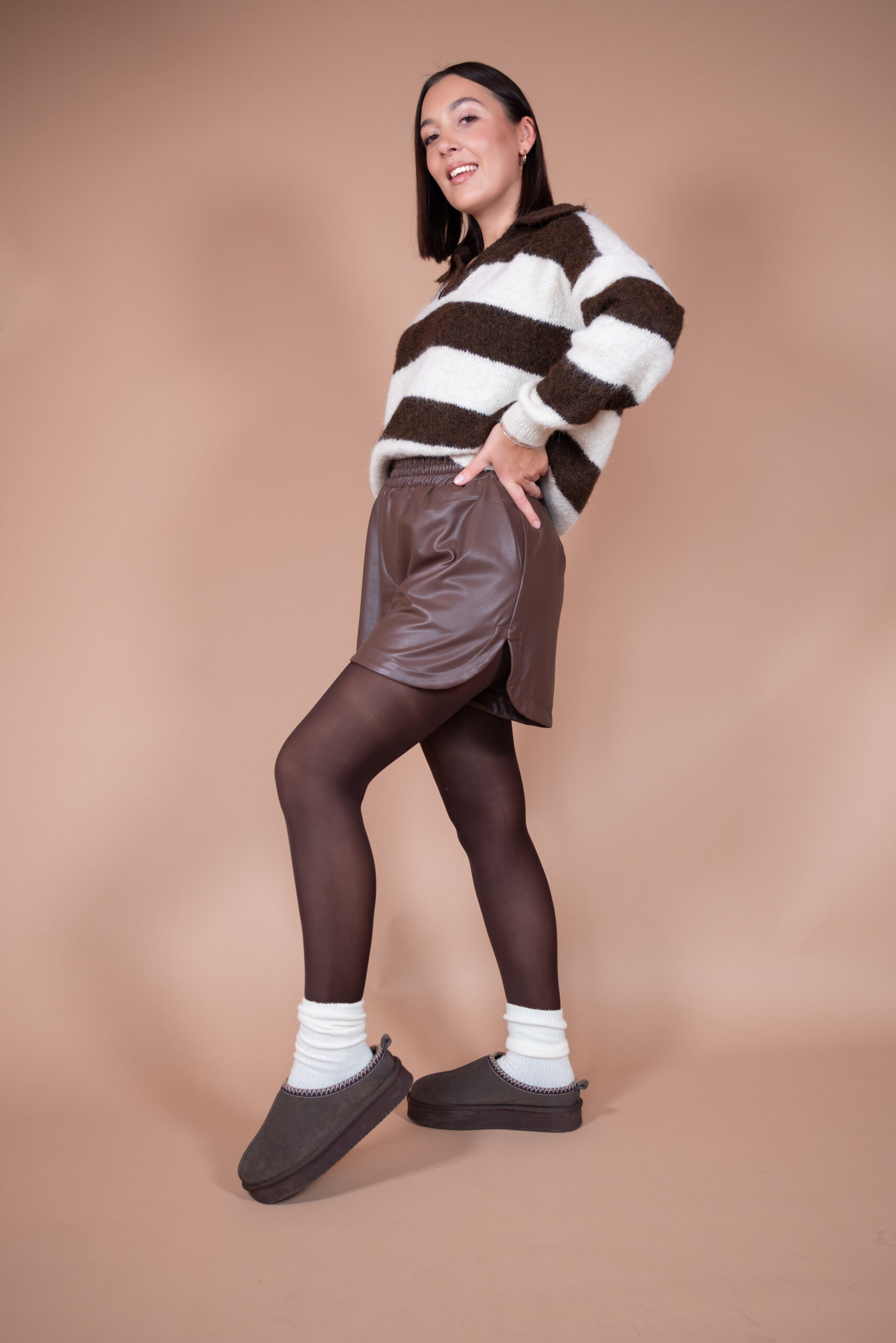 Szorty Haily czekoladowe - obrazek 8